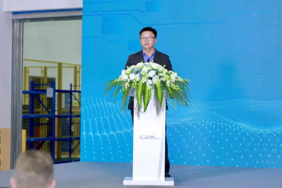 爱游戏-中国一站式爱游戏体育服务最新官网科技有限公司创始人兼董事长、埃诺威副董事长康永